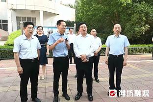 湖记：公牛对卡鲁索要价可能超过2首轮 芬尼-史密斯也需至少1首轮